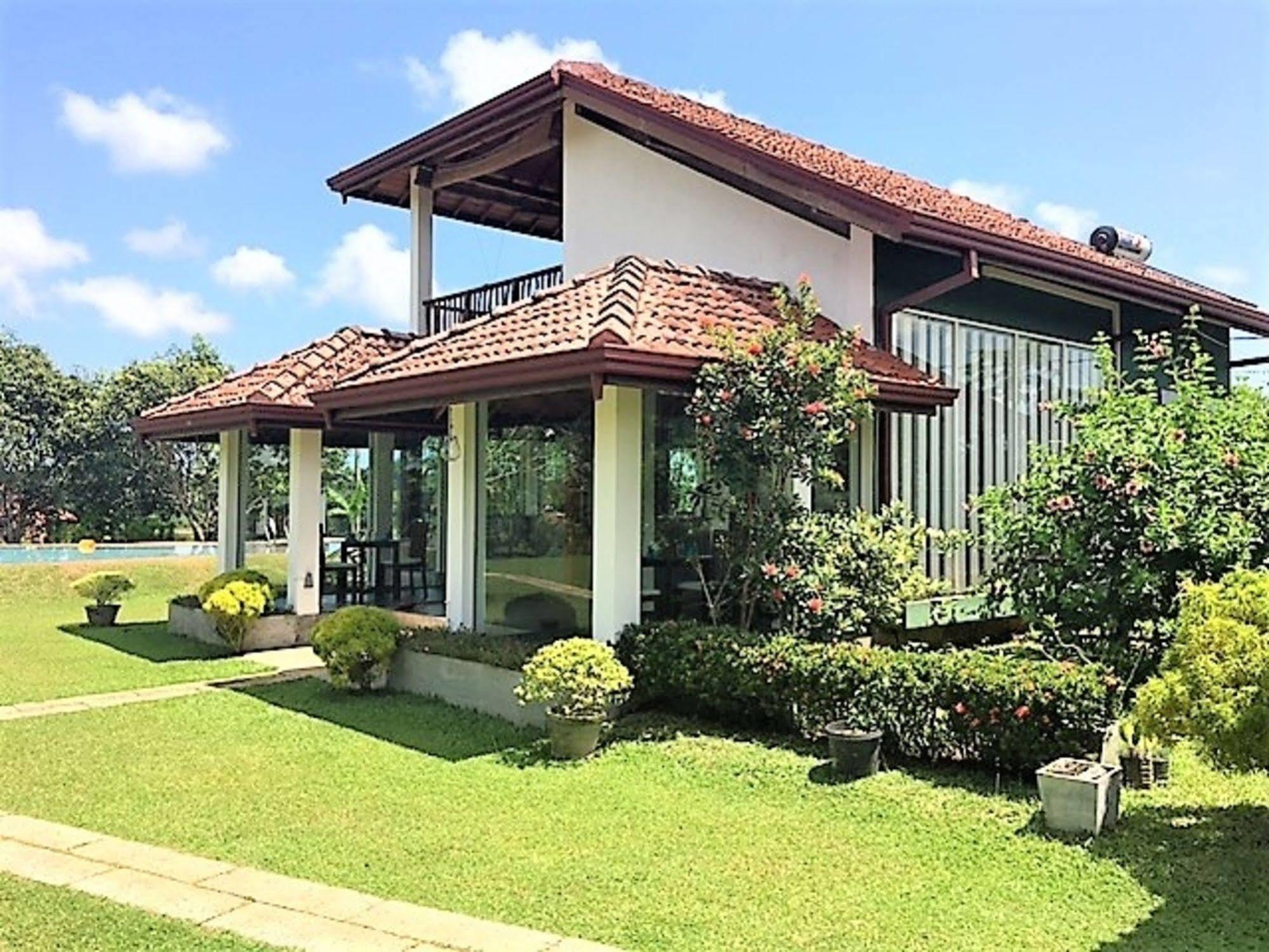 Oriole Villas Bentota Exterior photo